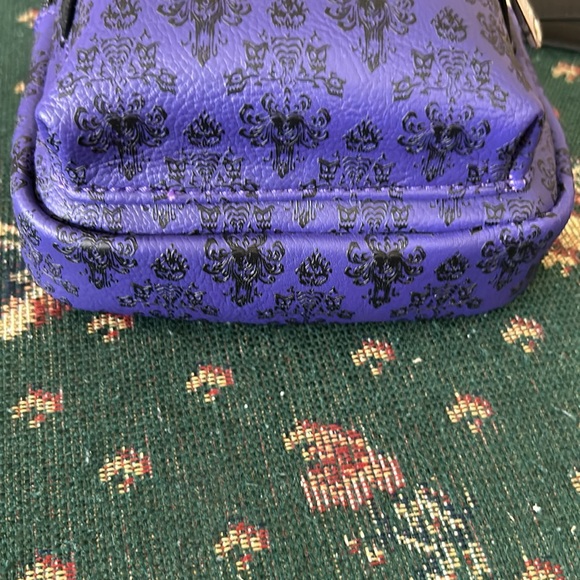 Disney’s haunted mansion, wristlet, purple, and black has a place foot belt too - Picture 8 of 10
